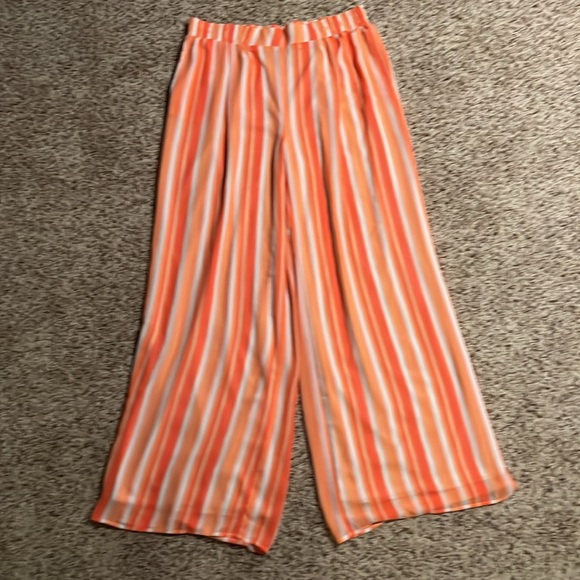 Size 14/16 bright orange and white striped palazzo pants with pockets - Picture 2 of 3